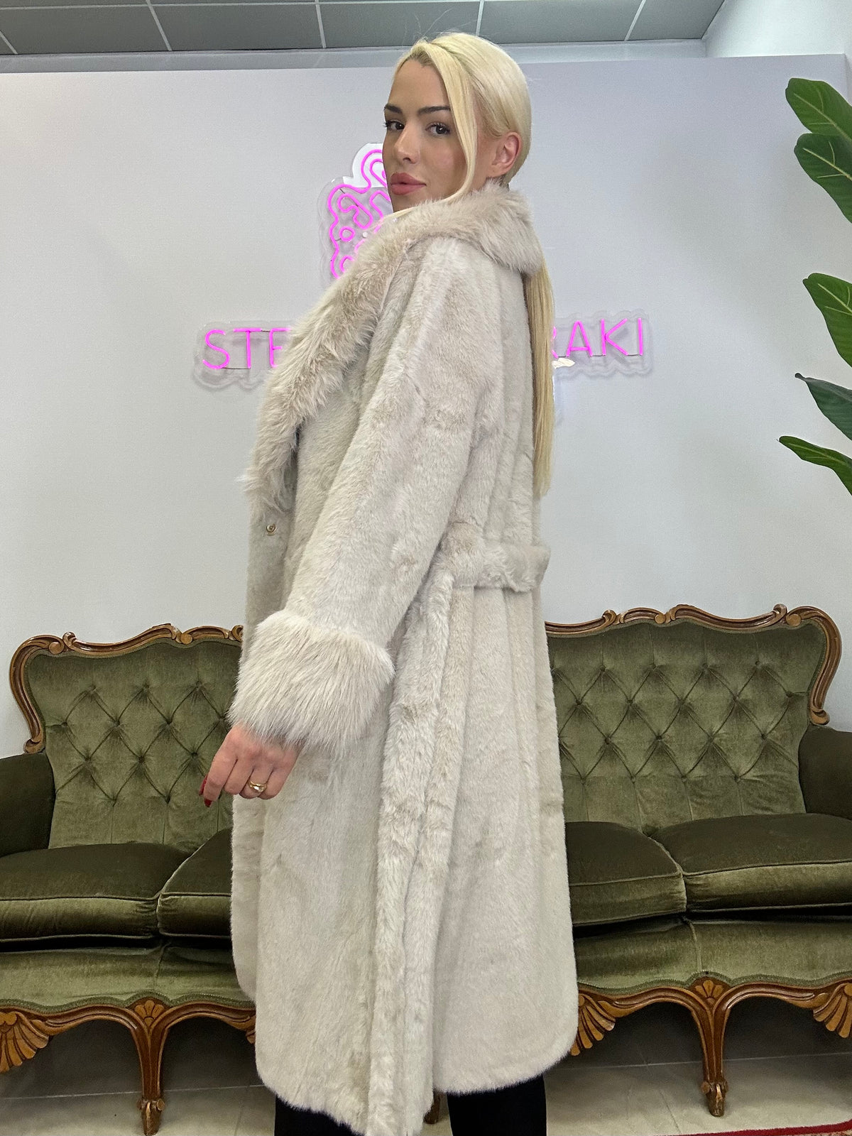 Mob wife fur