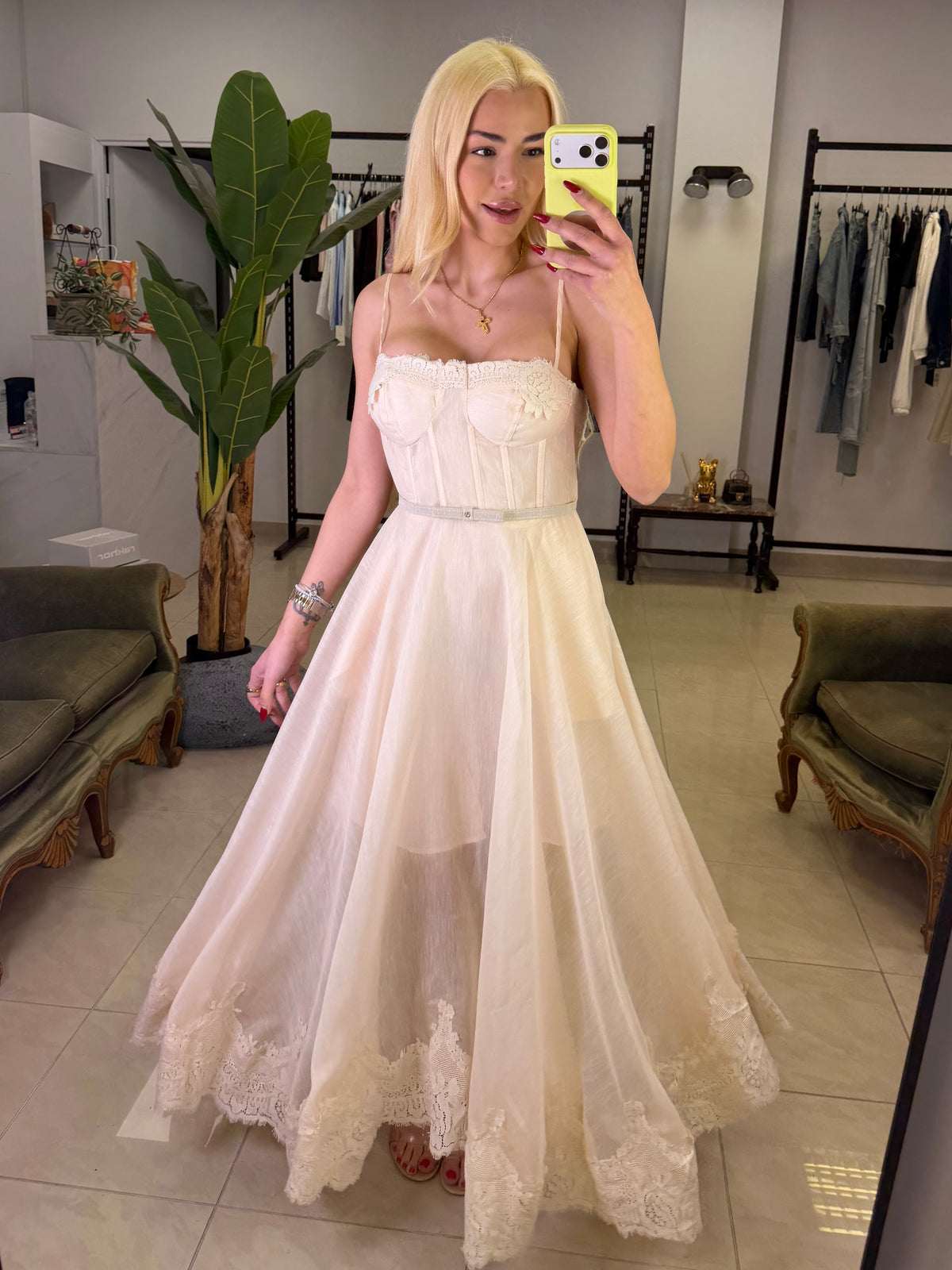 Élise Lace Dress