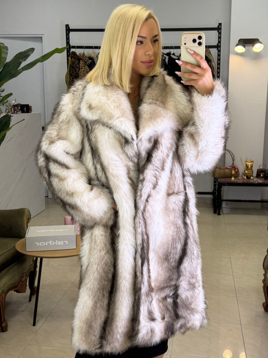 SNOW EMPRESS LUXURY FUR COAT